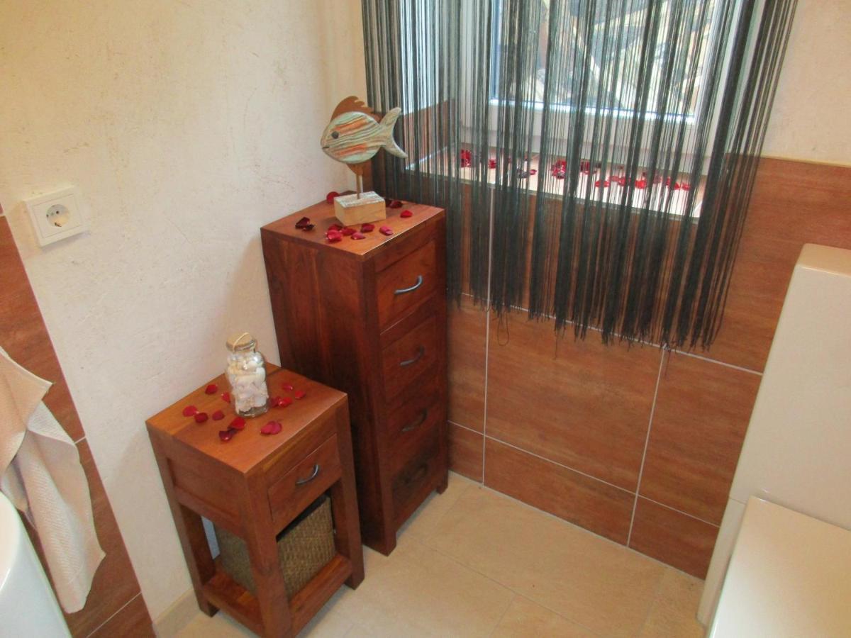 Ferienwohnung Guese 代特莫尔德 外观 照片